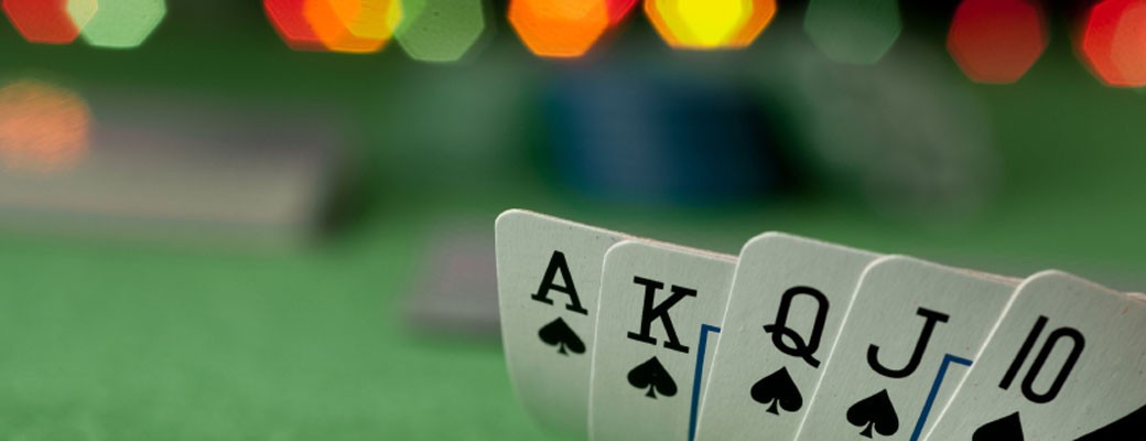 Learn How to Play Alamo Hold’Em™ Poker